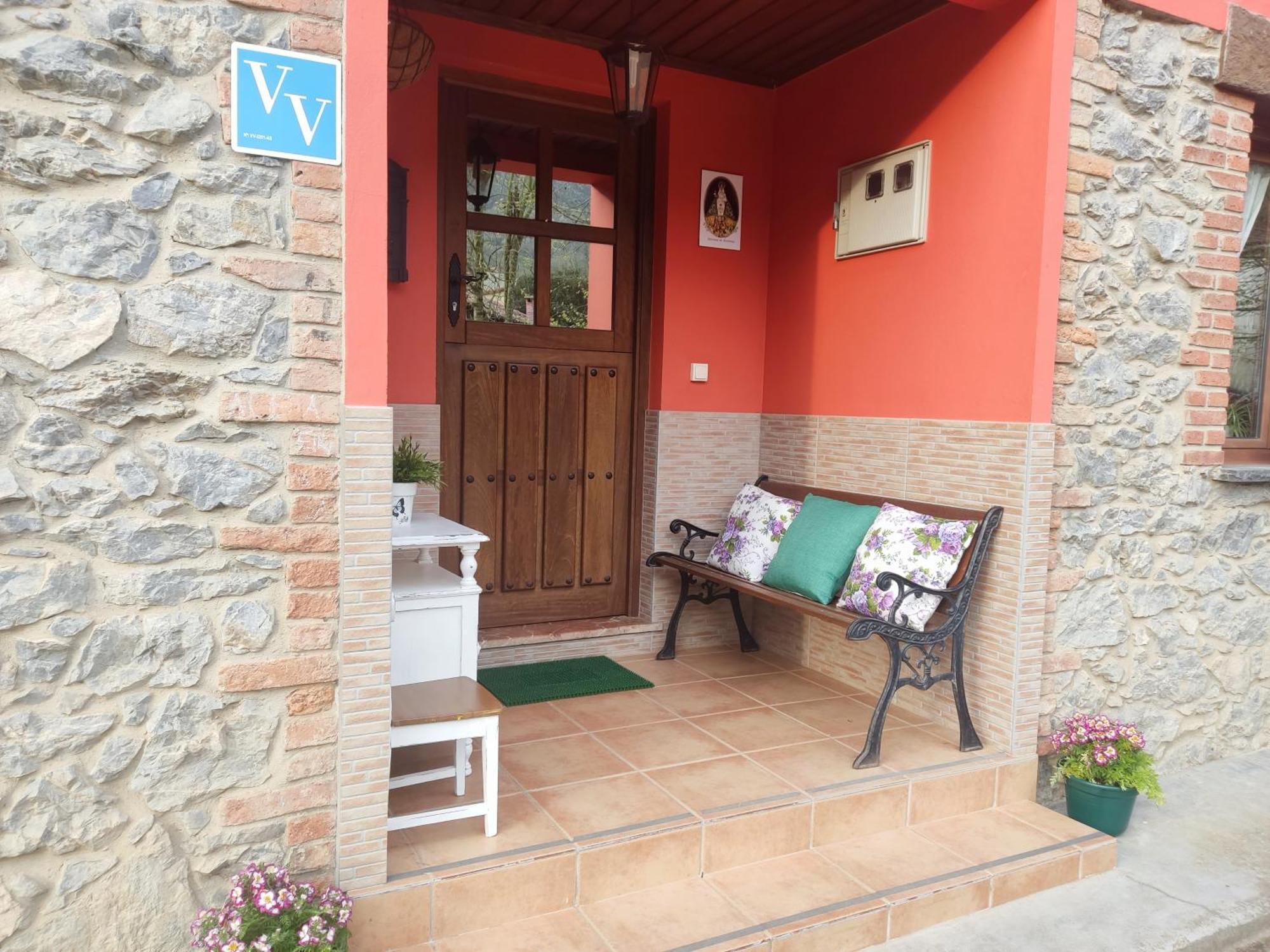 Casa La Cobaraza Vivienda Vacacional Llanes Bagian luar foto